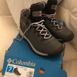 Columbia Newton Ridge Plus Wide Hiking Boots NEW